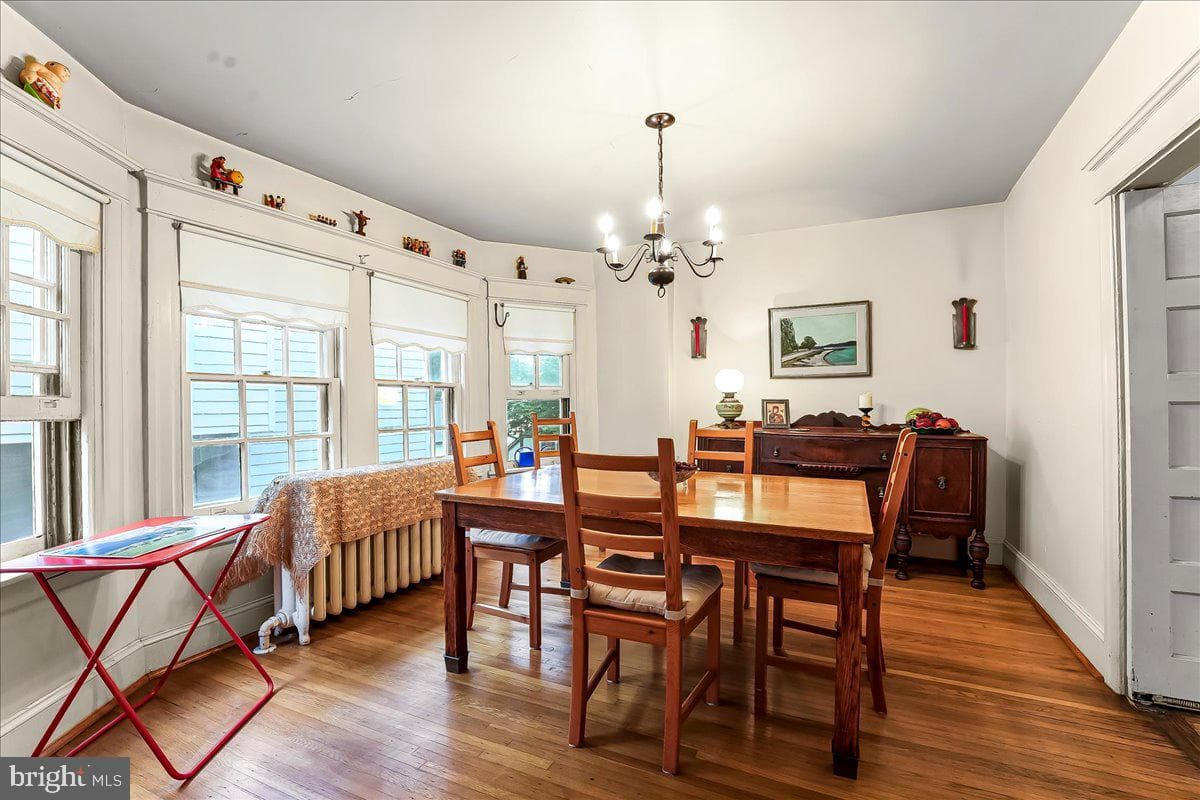 520 Burnham Road photo 9