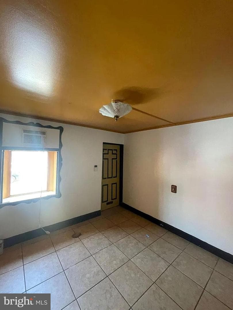 3423 Kip Street photo 5