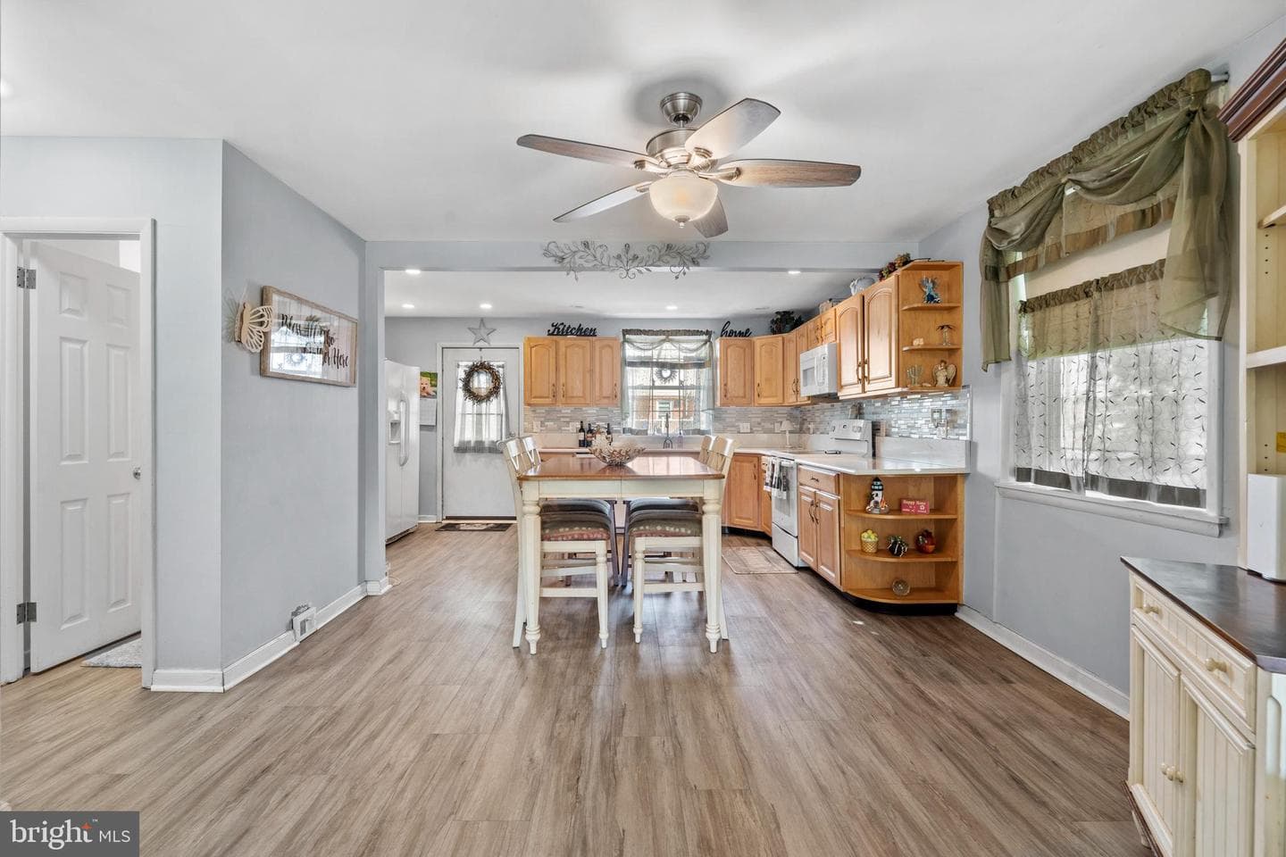 11817 Colman Terrace photo 10