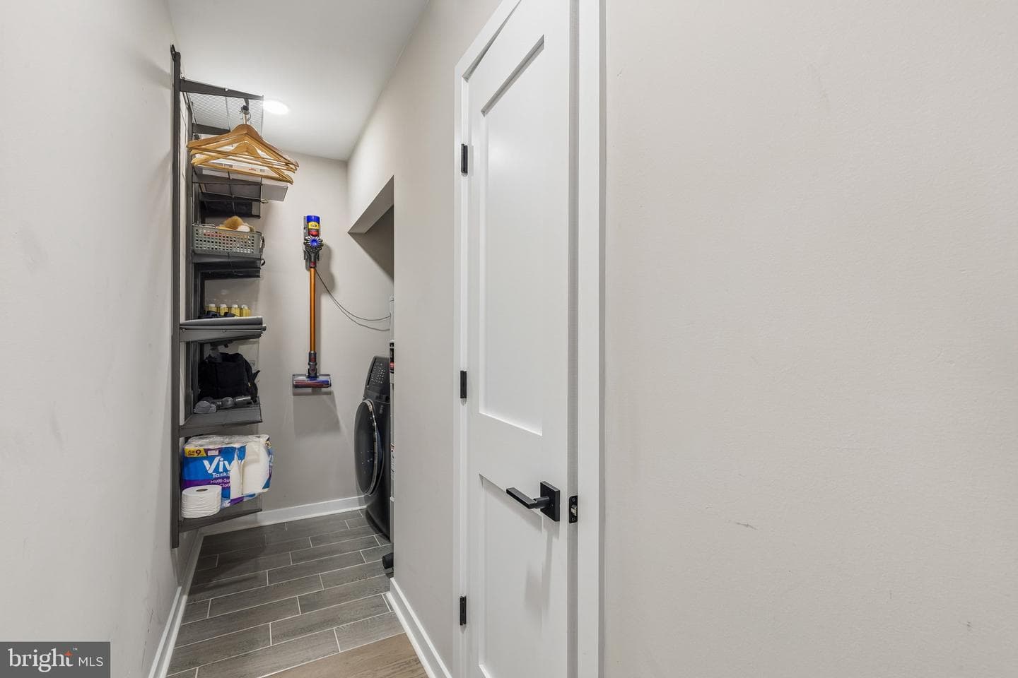 1648-50 Ridge Avenue #302 photo 27