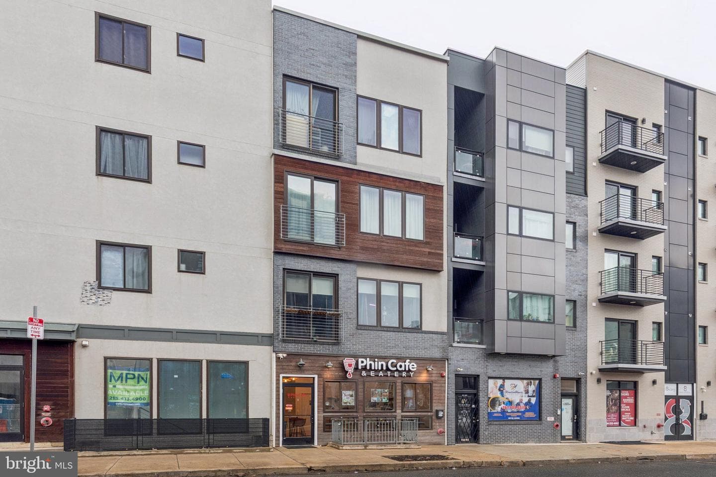 1648-50 Ridge Avenue #302 photo 36