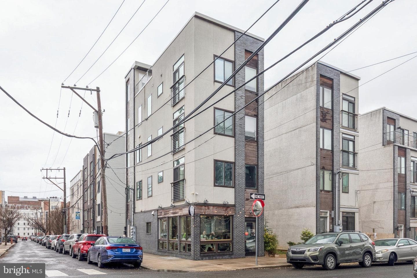 1648-50 Ridge Avenue #302 photo 38
