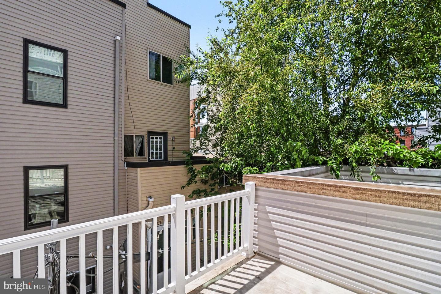 2144 E Tucker Street photo 11