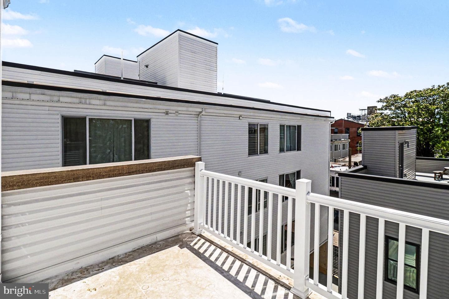 2144 E Tucker Street photo 25