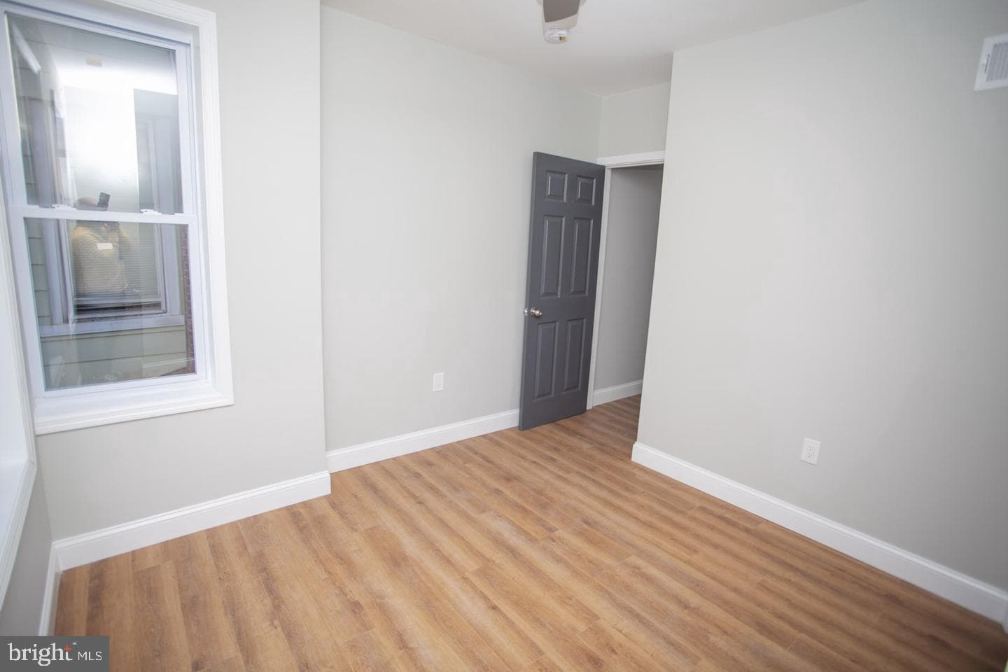 1537 N 30th Street photo 24