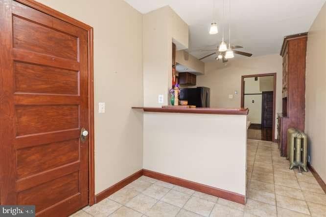452 W Winona Street photo 15