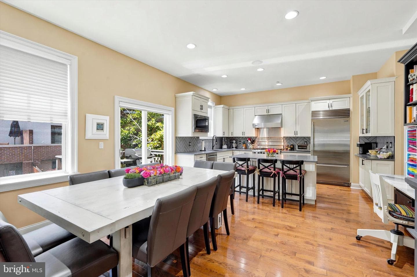 212 Gaskill Street photo 10