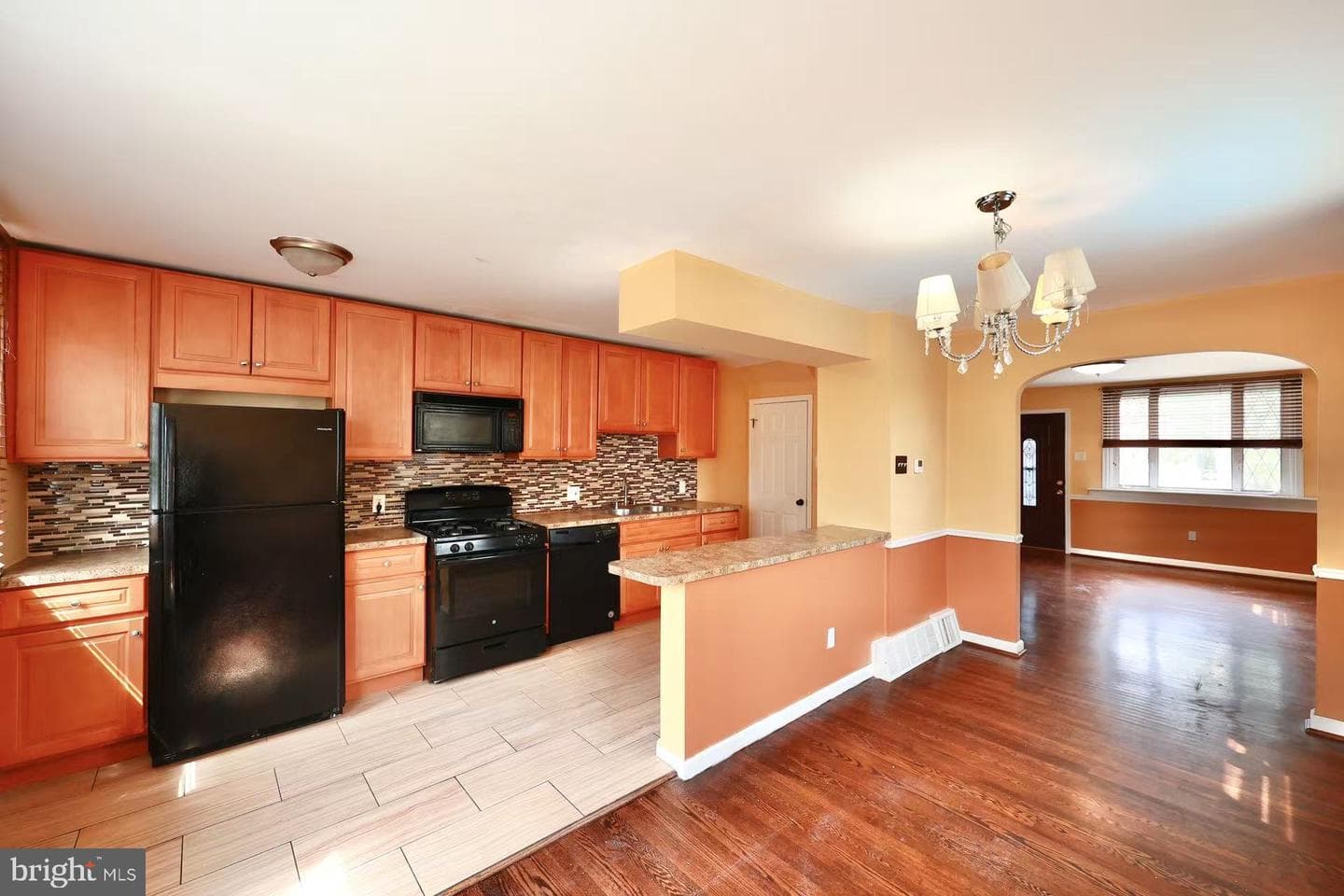8215 Craig Street photo 15