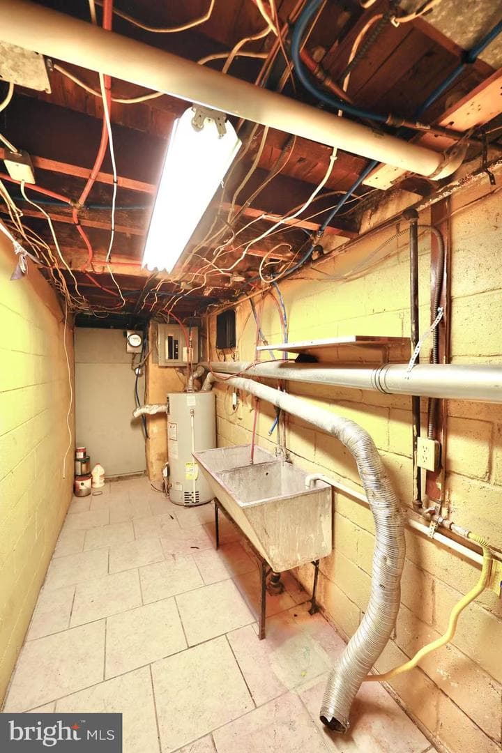 8215 Craig Street photo 30