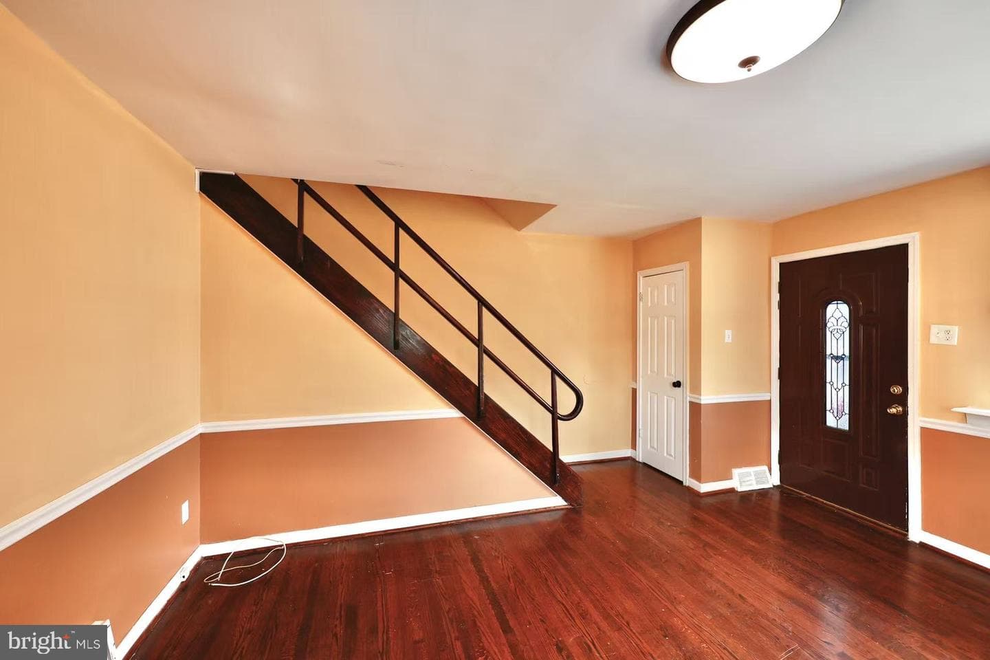 8215 Craig Street photo 5