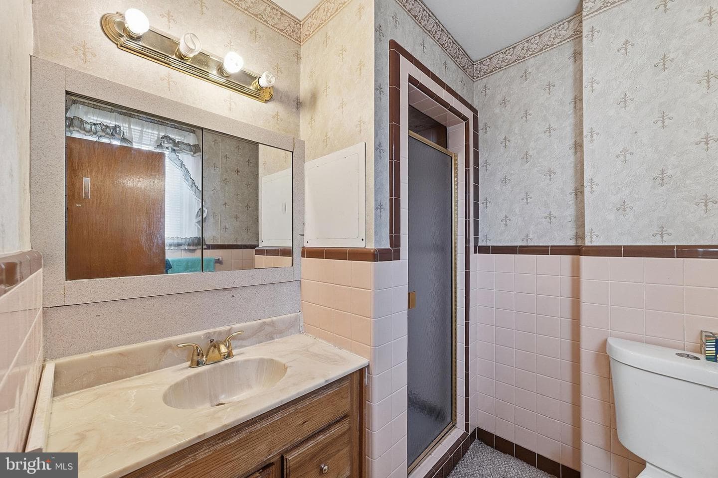 7828 Summerdale Avenue photo 15