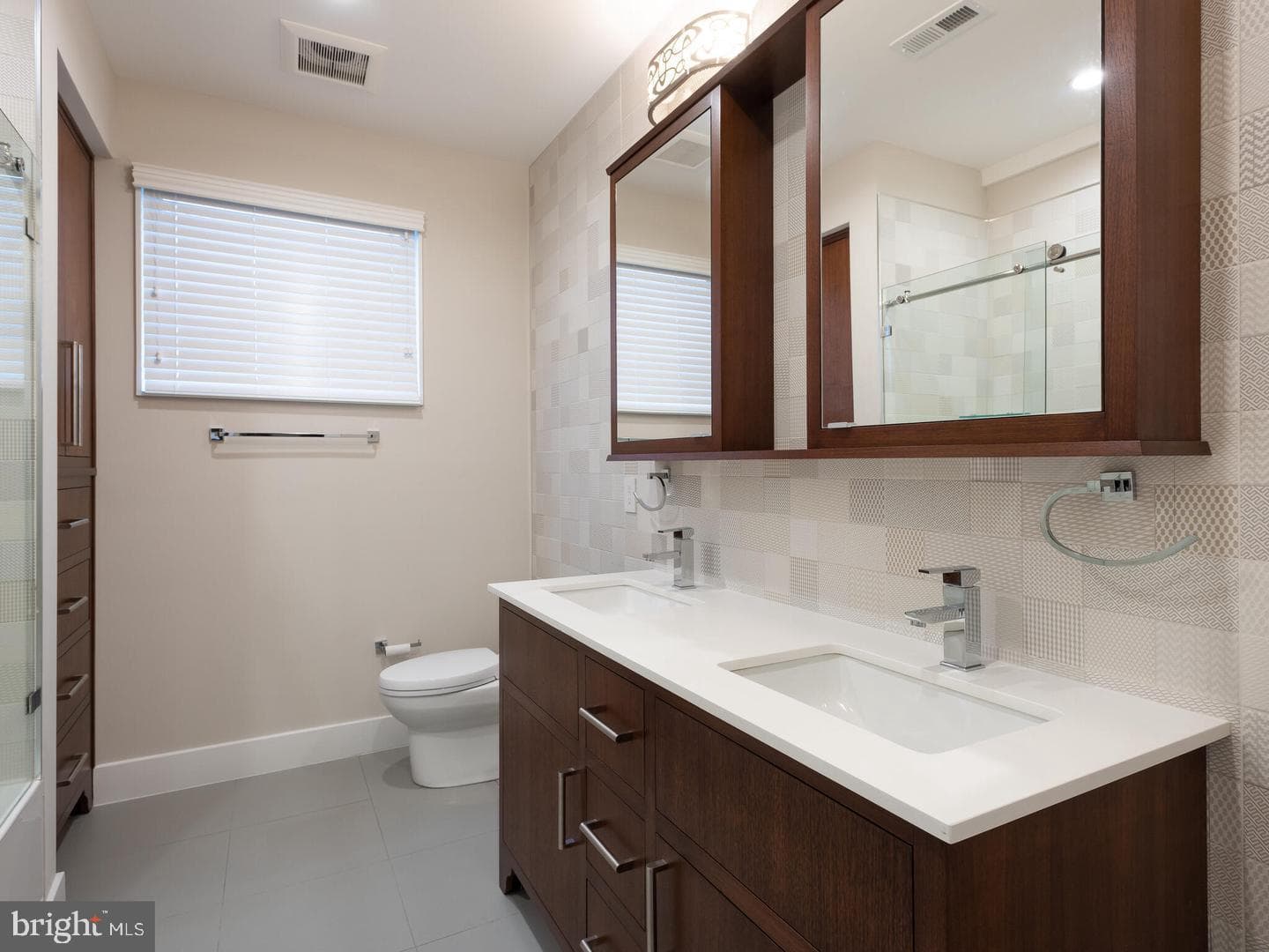 432 Gaskill Street photo 53