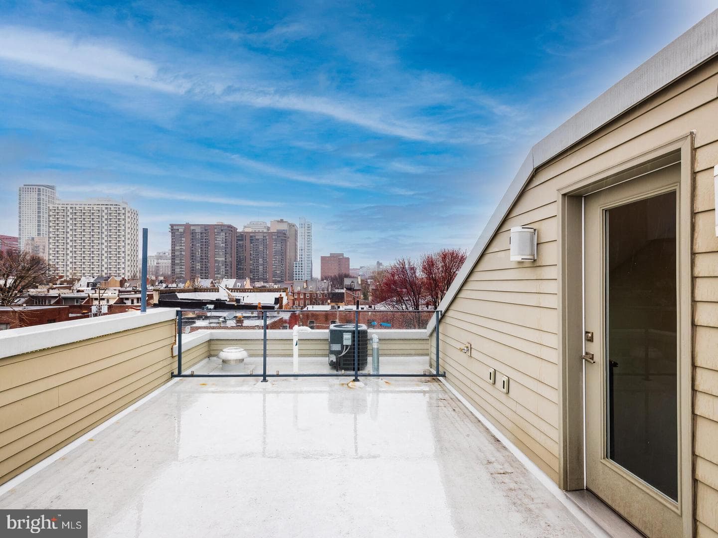 432 Gaskill Street photo 67