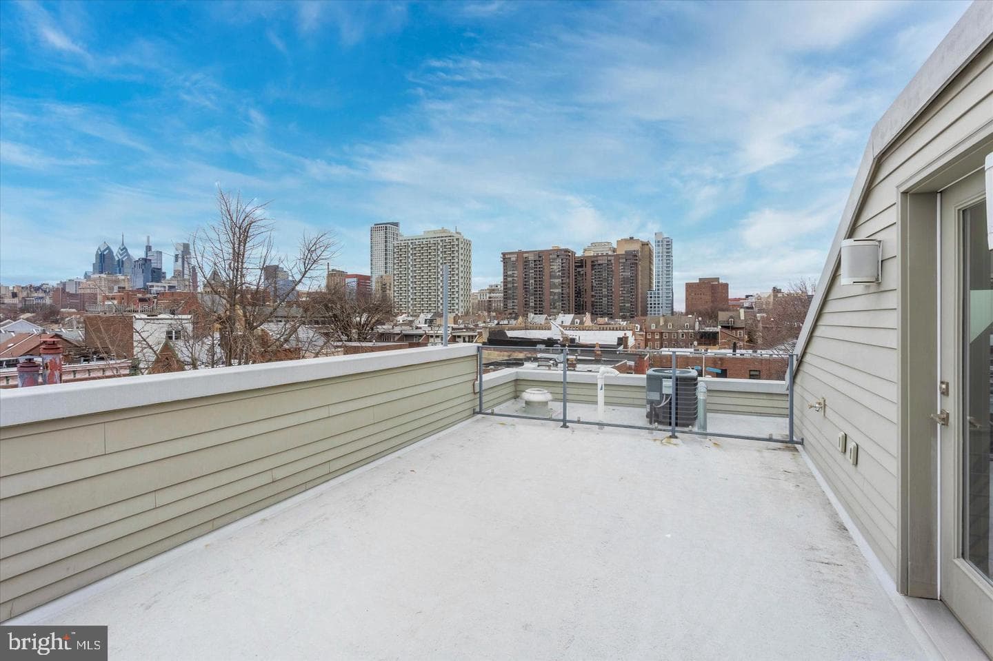432 Gaskill Street photo 68