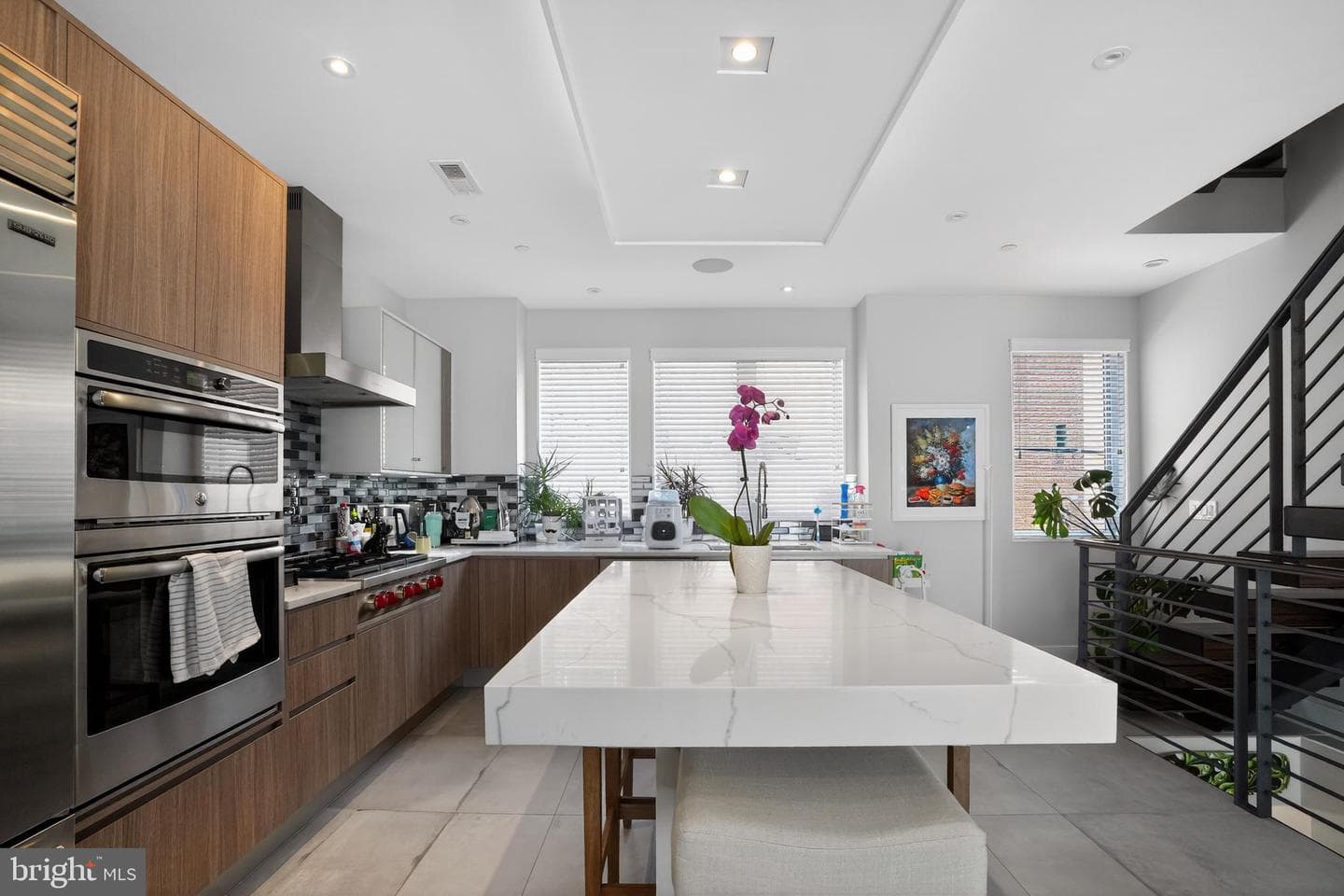 432 Gaskill Street photo 7