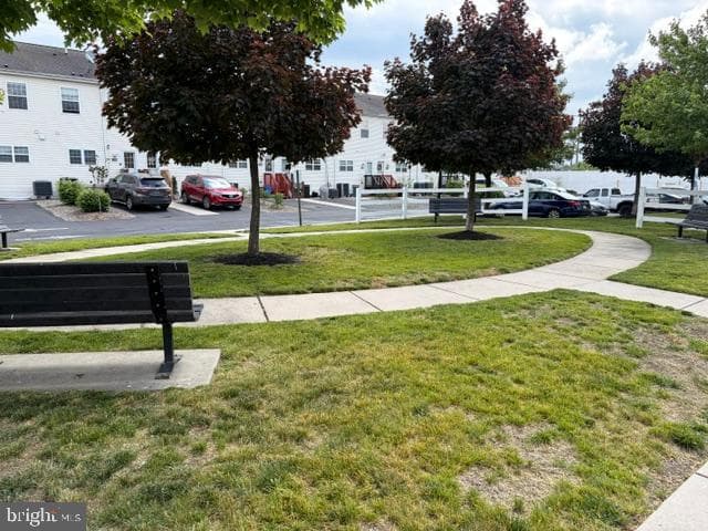 2543 Pickwick Street photo 5