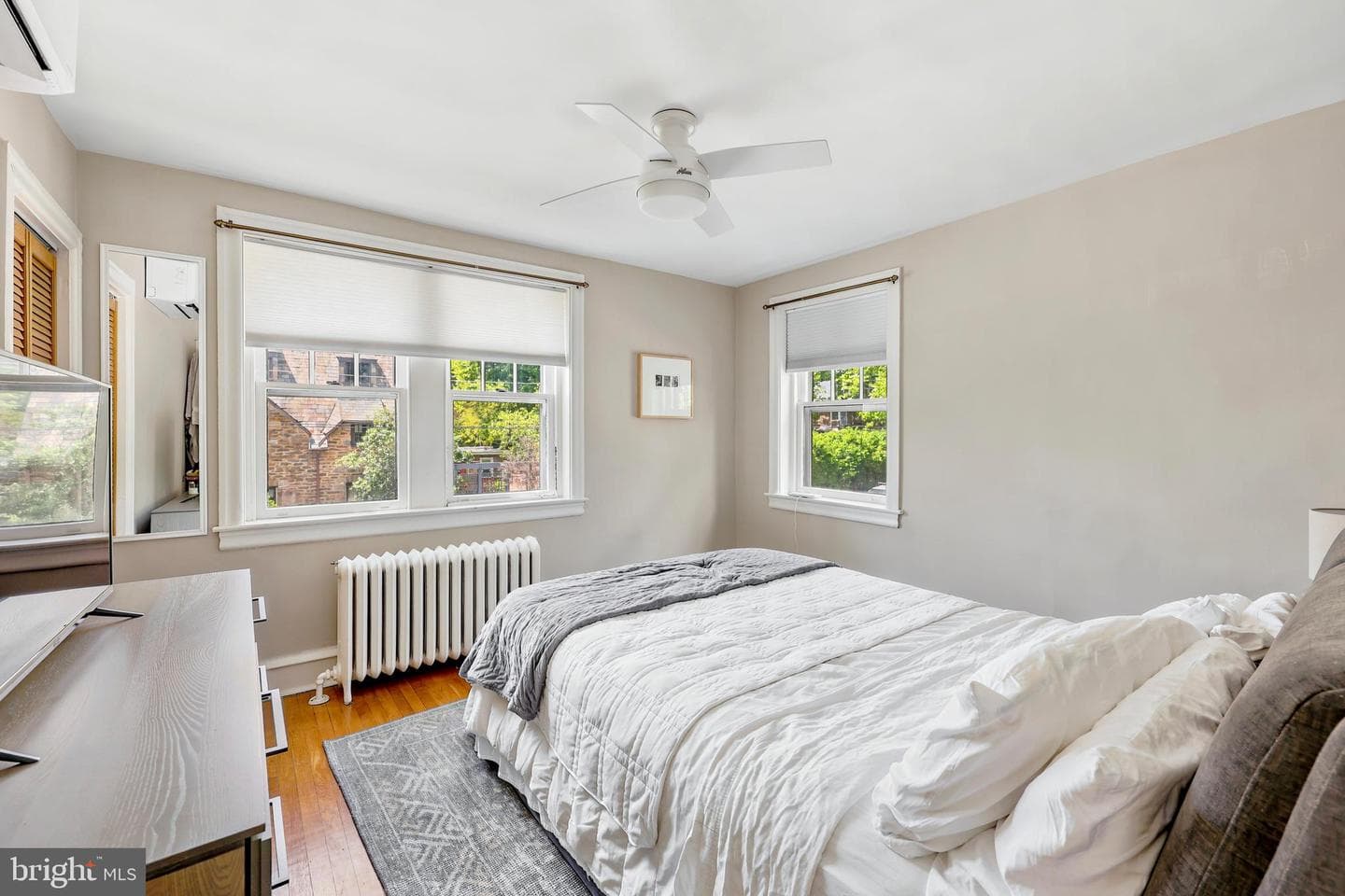 450 Wellesley Road photo 12