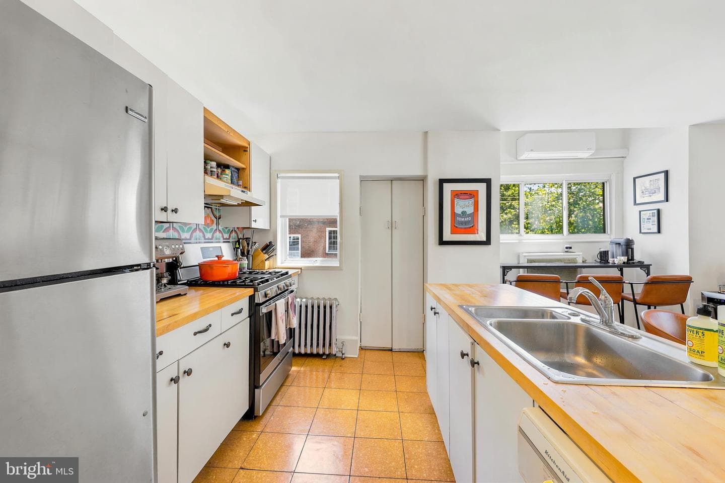 450 Wellesley Road photo 7