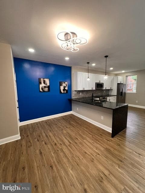 5627 Cedar Avenue photo 1