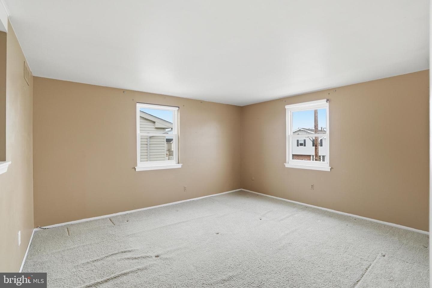 10113 Galahad Road photo 20