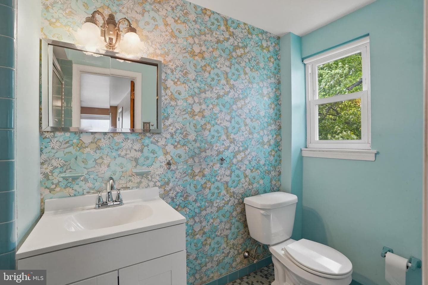 10113 Galahad Road photo 27
