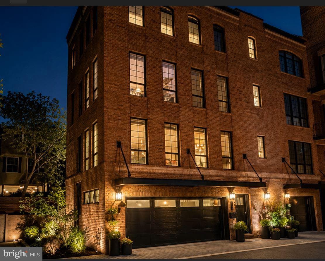 2431 Innovator Way #b8, Philadelphia