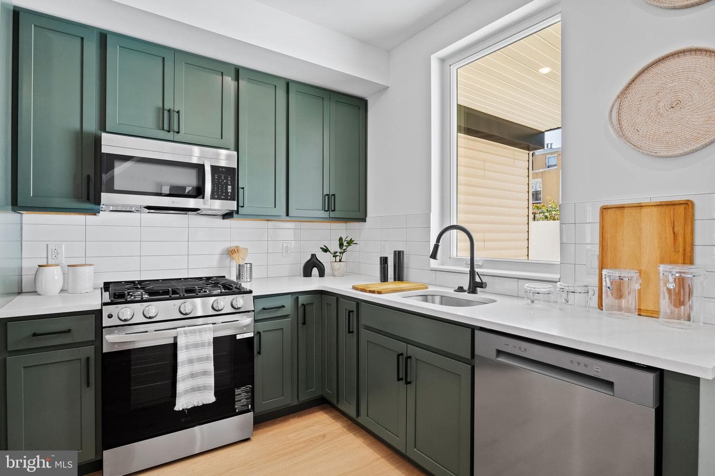 2116 E Rush Street photo 11