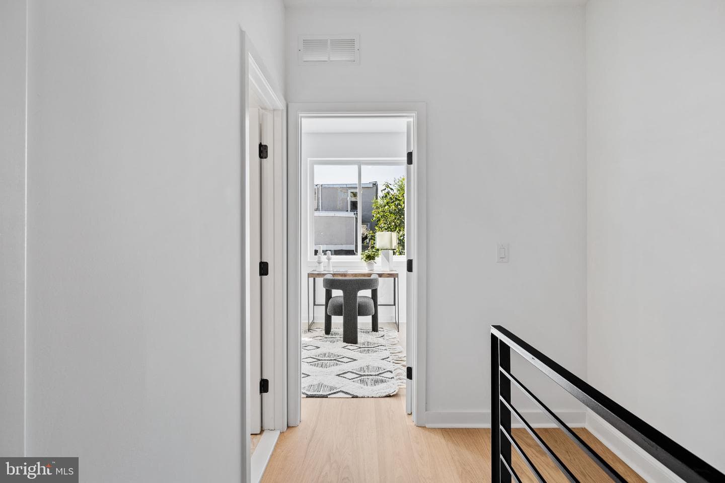 2116 E Rush Street photo 19