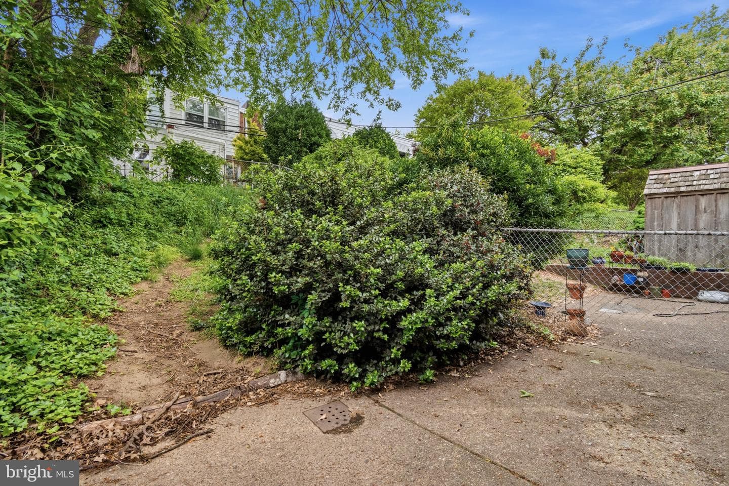3439 Ainslie Street photo 16