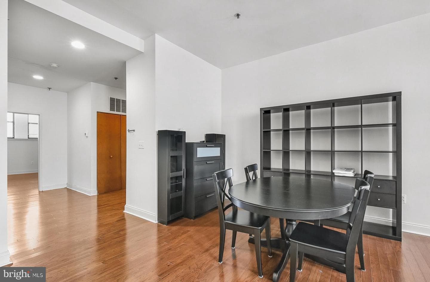 1001 Chestnut St # 1003W photo 5