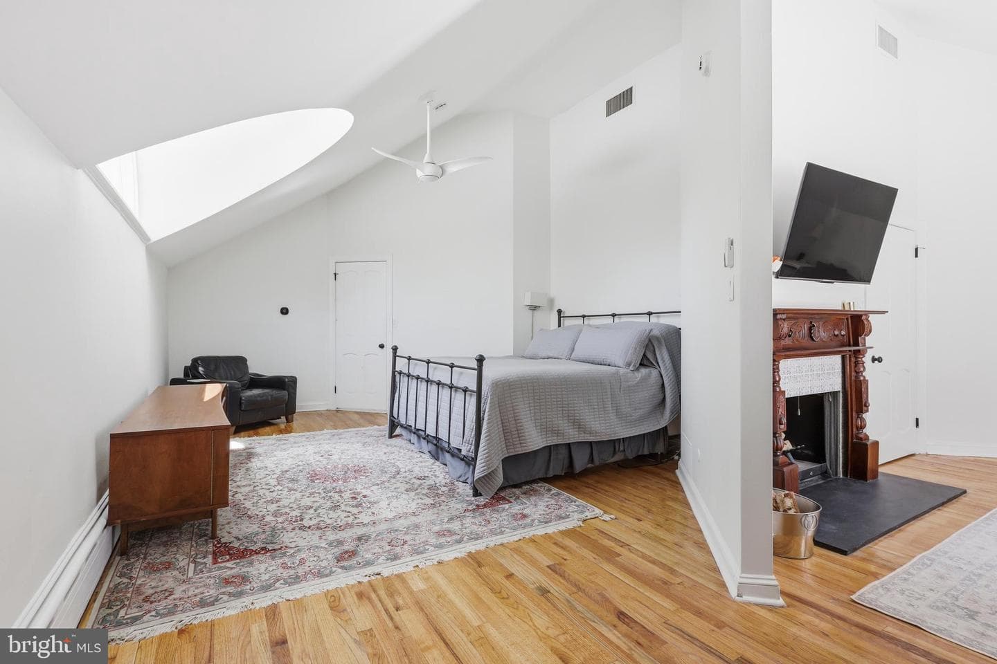 7700 Cherokee Street photo 38