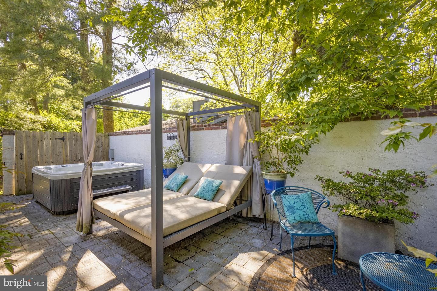 7700 Cherokee Street photo 62