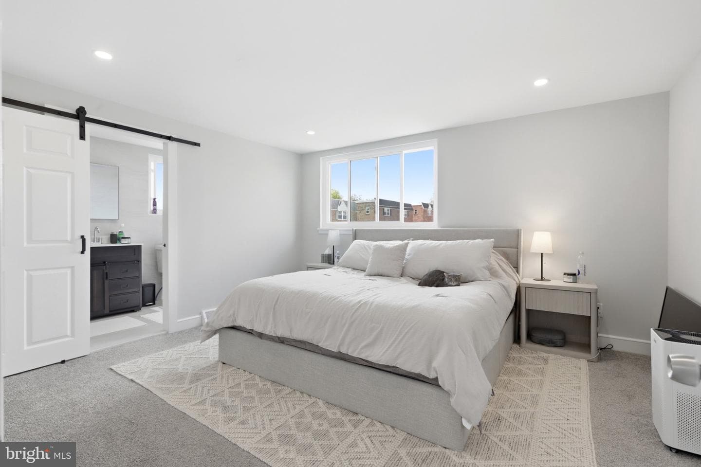 819 Bergen Street photo 25