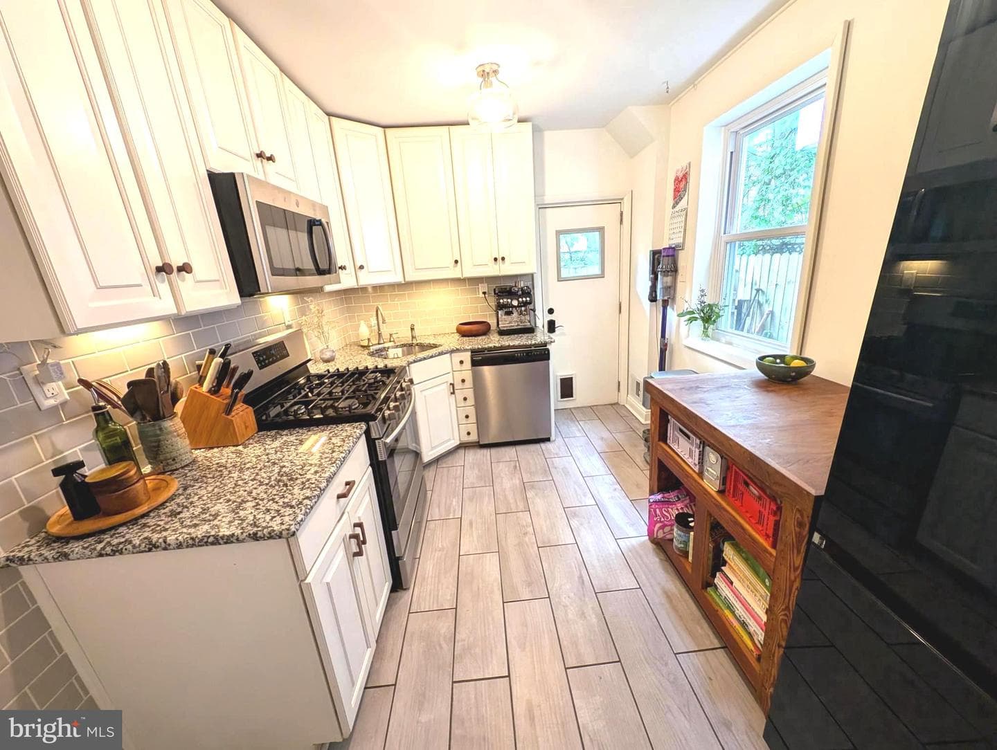 865 N Bambrey Street photo 11