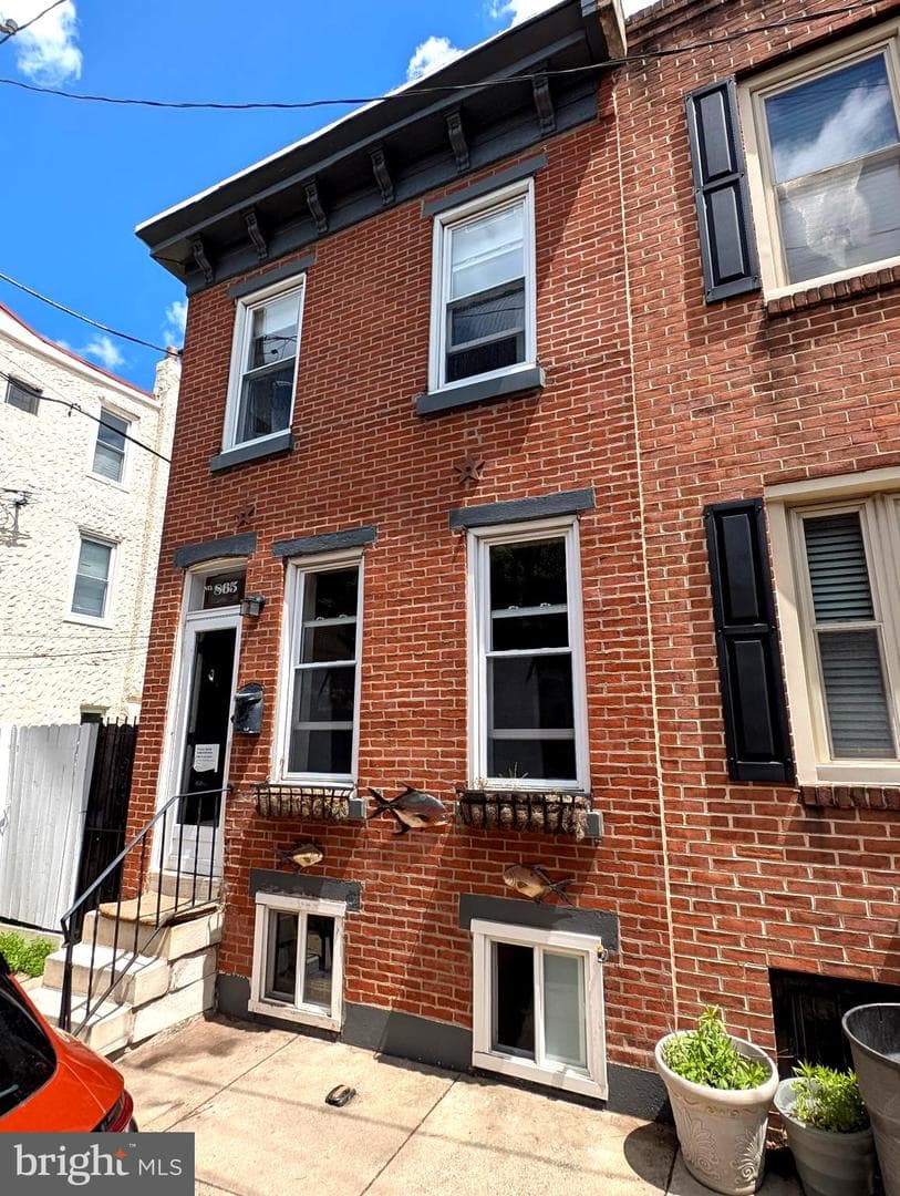 865 N Bambrey Street, Philadelphia