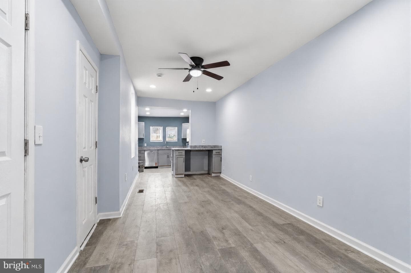 3004 Euclid Avenue photo 5
