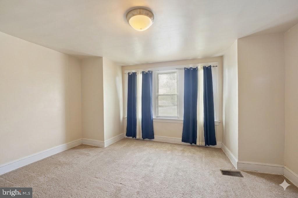 5250 Saul Street photo 10
