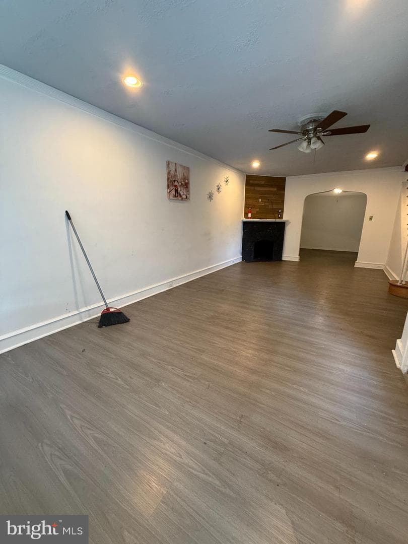 3202 Unruh Avenue photo 3