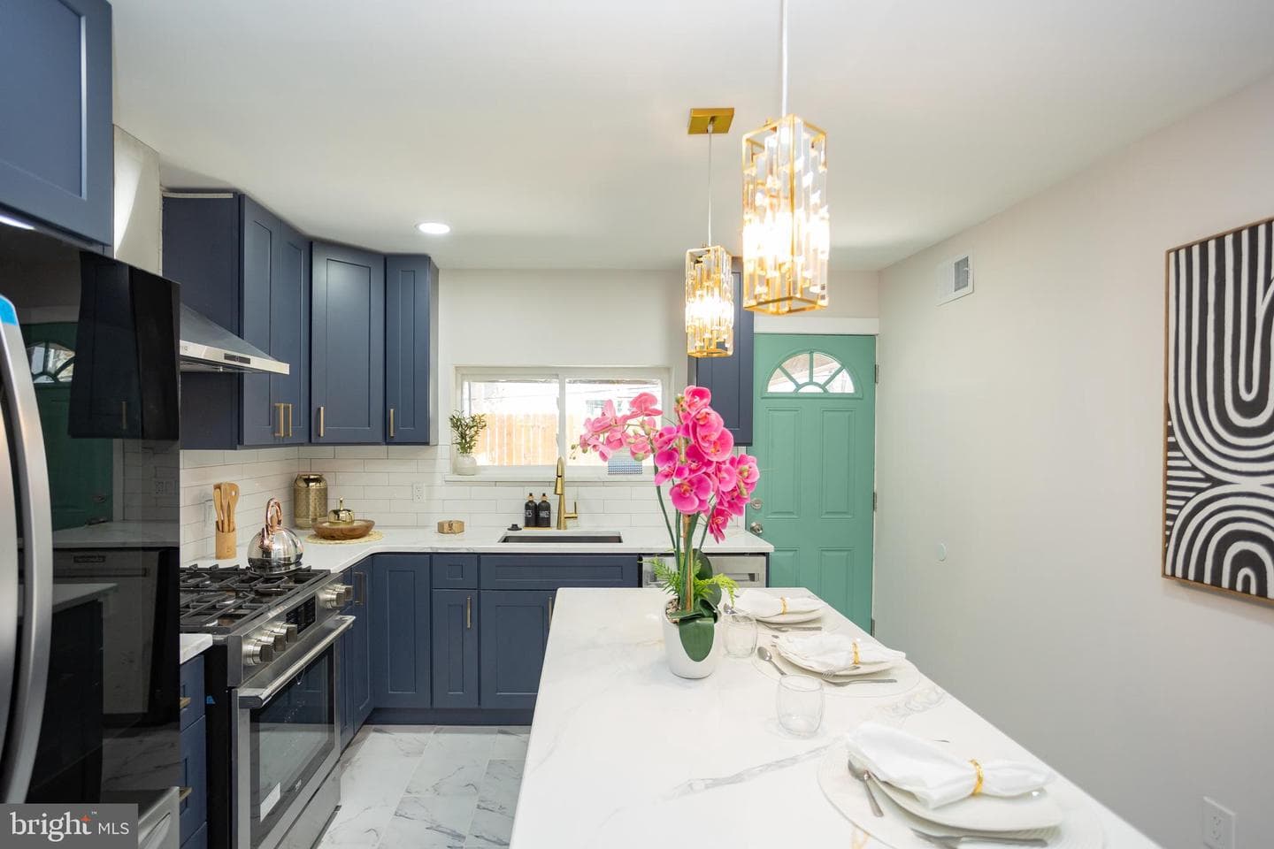 429 Tasker Street photo 36