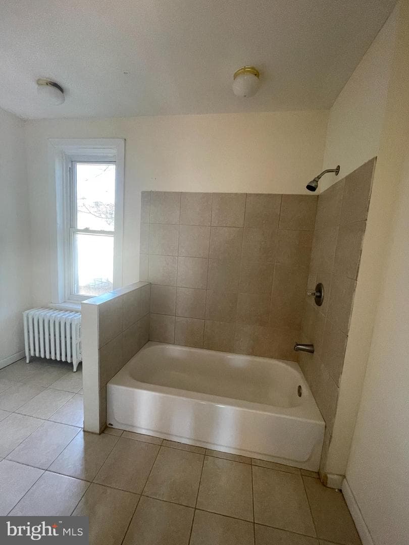 4559 N Hicks Street photo 7