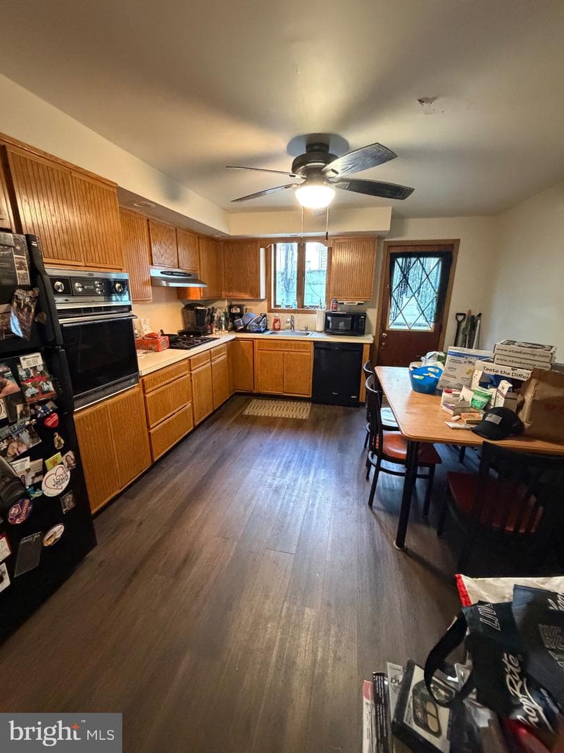 937 Hoffman Street photo 4
