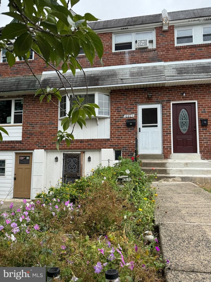 12603 Biscayne Drive, Philadelphia