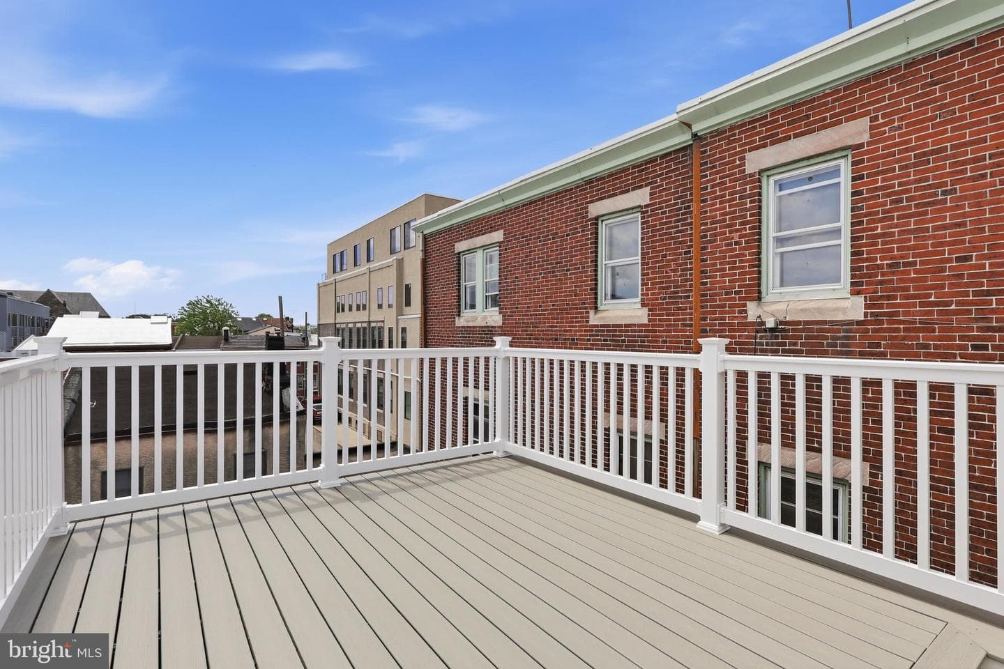 320 Wharton Street photo 38