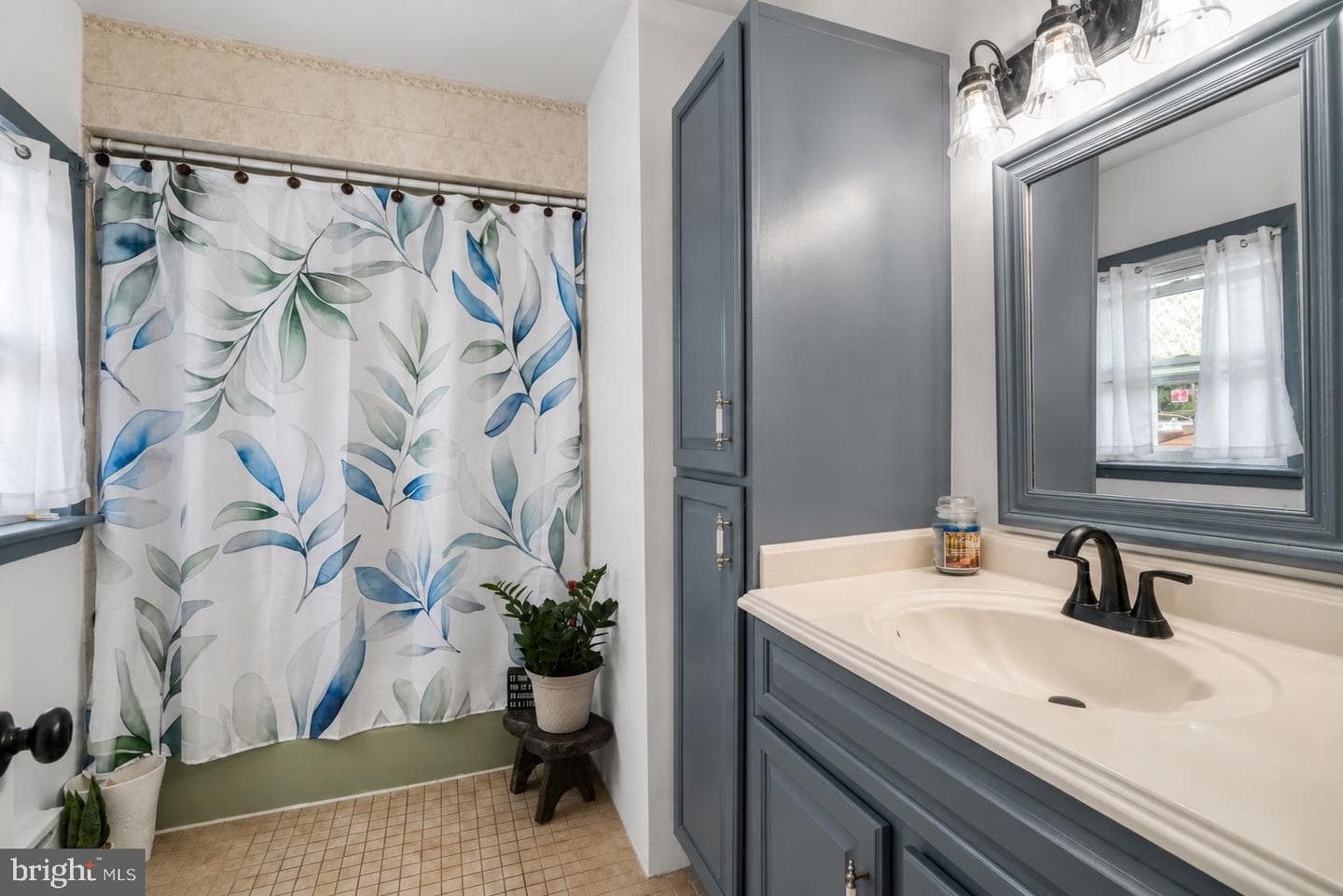 427 Hartel Avenue photo 33