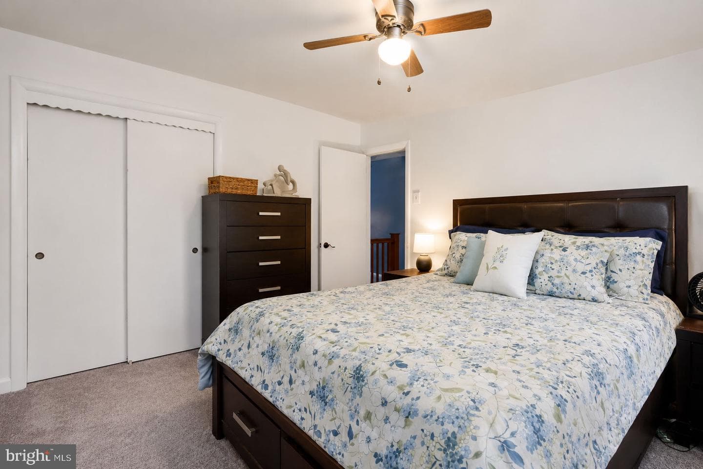 427 Hartel Avenue photo 38