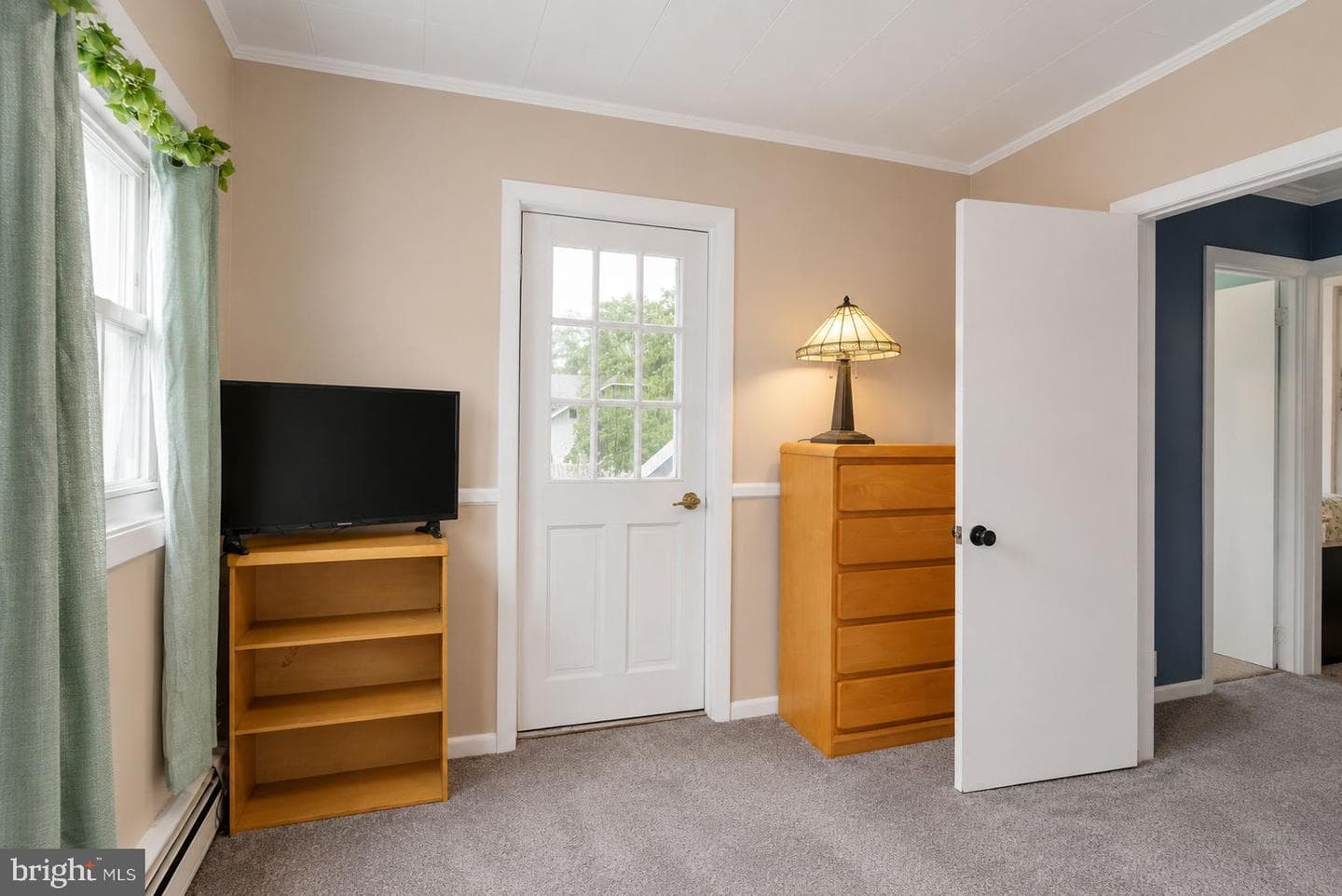427 Hartel Avenue photo 43