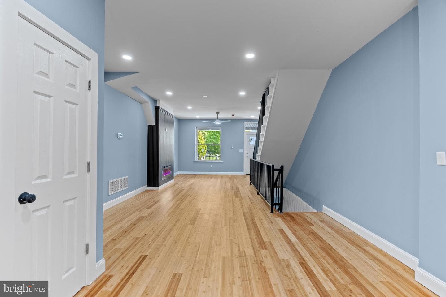 2236 S 69th St photo 6