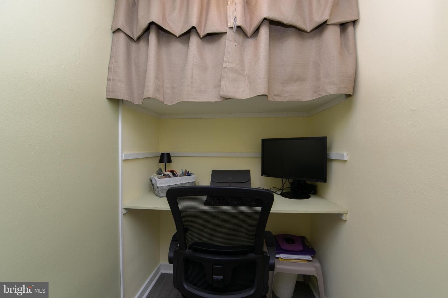 604 S Washington Square #306 photo 13