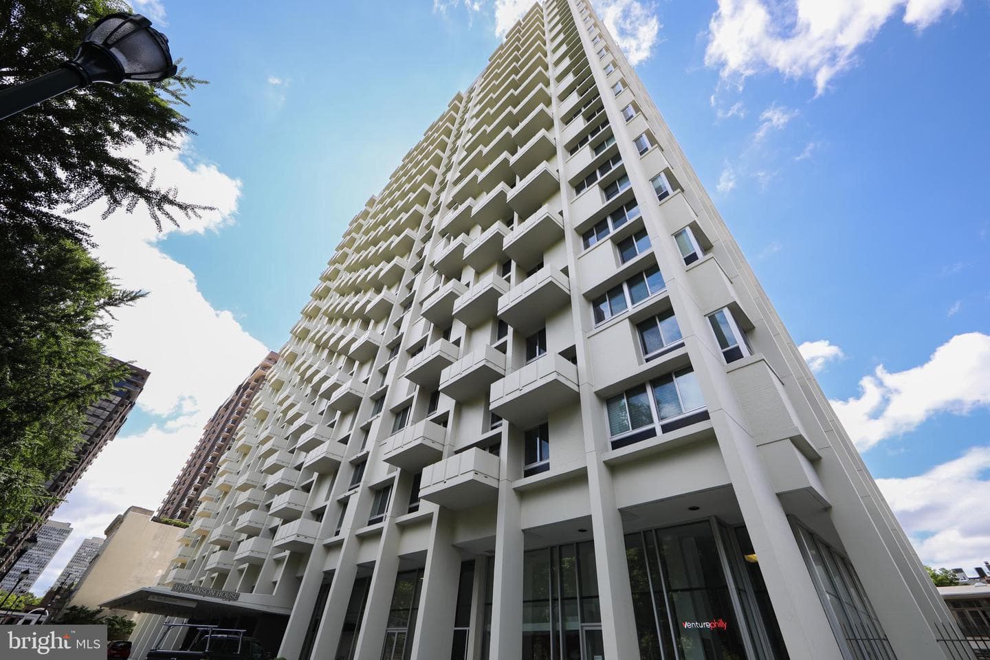 604 S Washington Square #306 photo 7