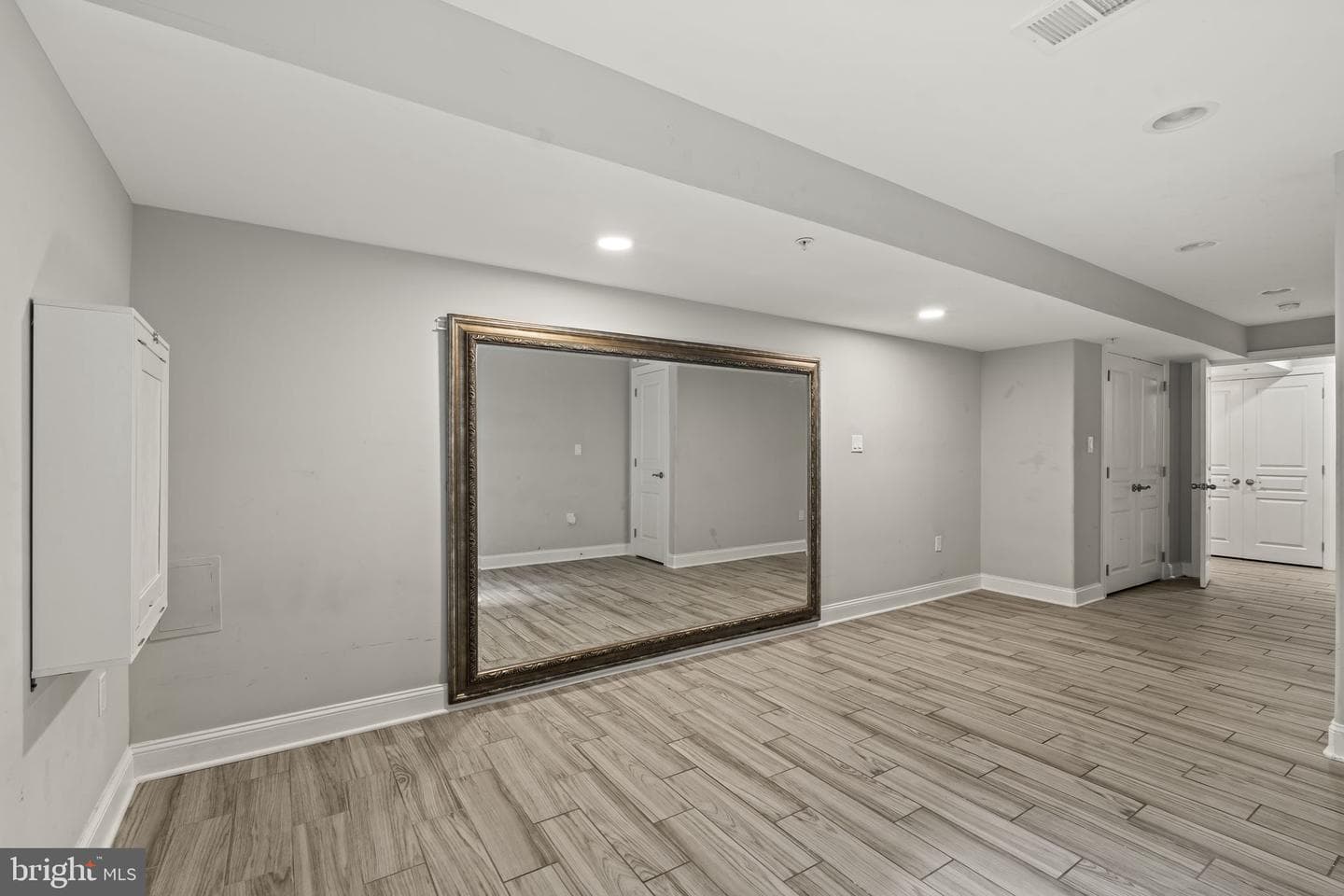 1740 N Lambert Street photo 16